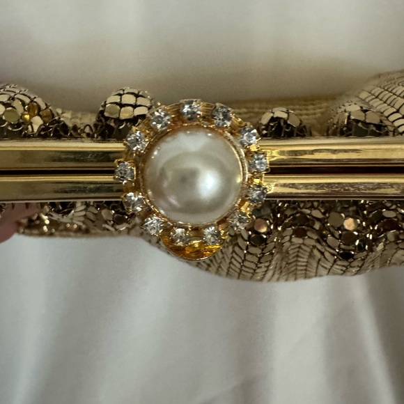 WHITING & DAVIS Gold Mesh Vintage  Crossbody Purse - Picture 5 of 8